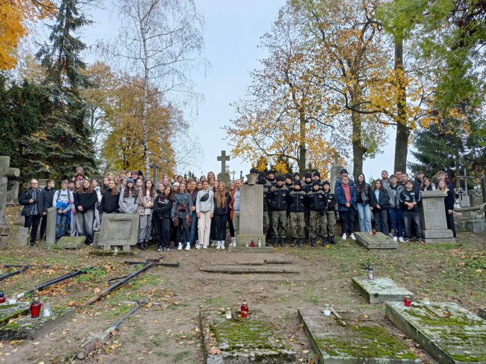 Miniaturka artykułu Akcja Zapal Pamięć 2024 – fotorelacja